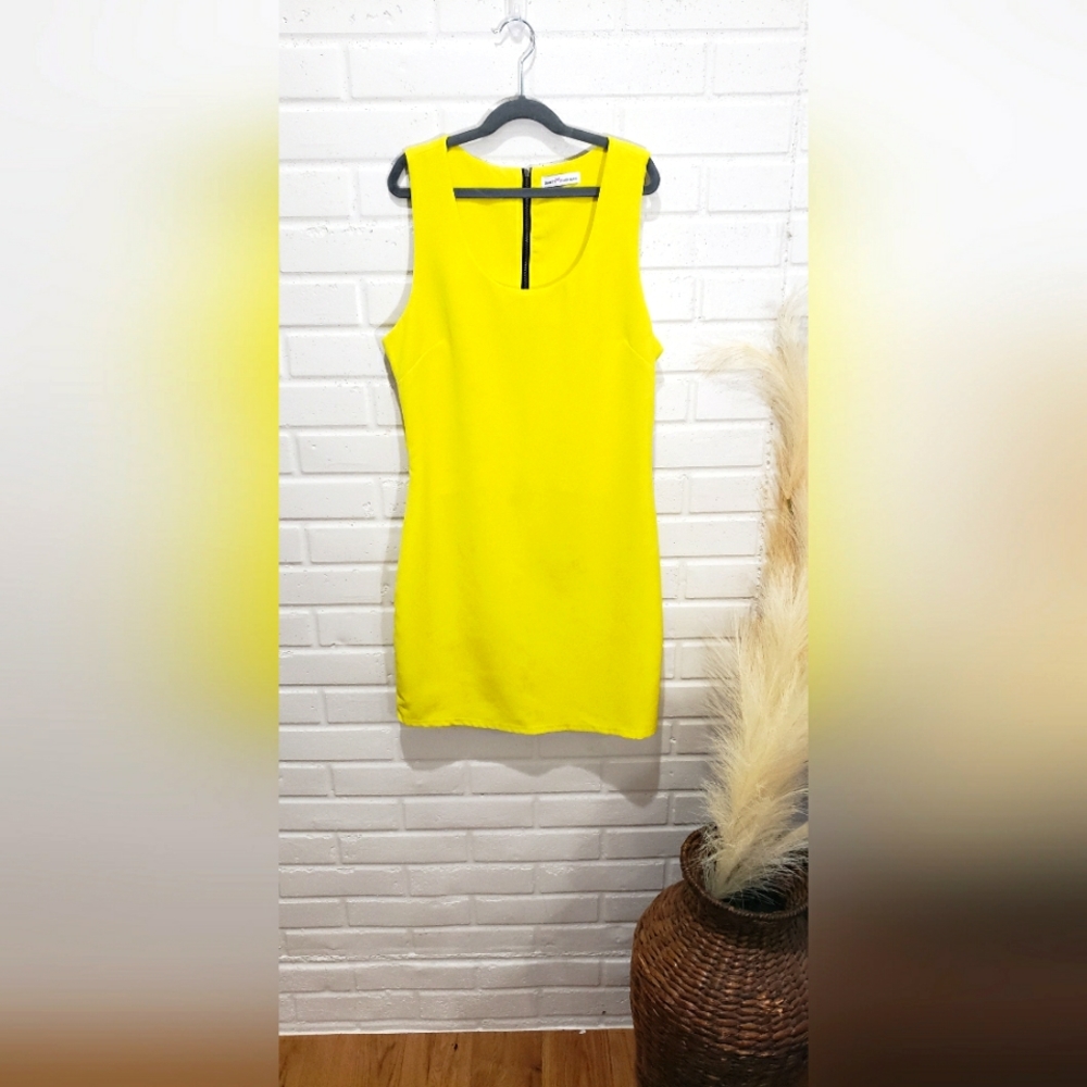 Vibrant Yellow Sheath Mini Dress for Cocktail Nights